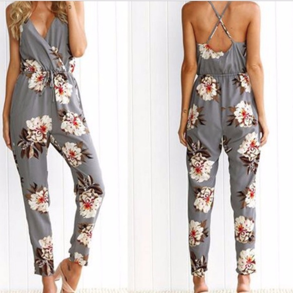 Dresses & Skirts - New Gray Floral Jumpsuit Romper Printed Dress
